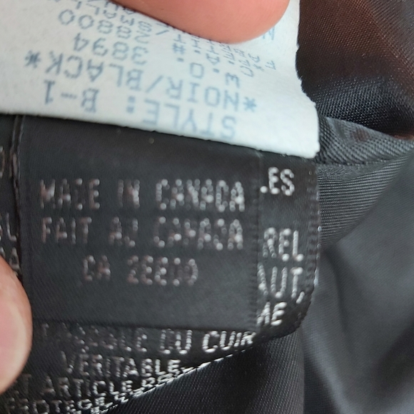 EUC Ladies genuine leather jacket - Picture 5 of 6